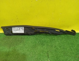 Кронштейн фар правый для BMW 7 G11/G12 2019  запчасти бу