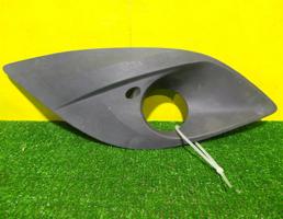 Решетка в бампер правая для Opel Meriva B 2010  запчасти бу