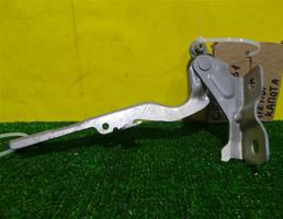 Петля капота левая для Chevrolet Cruze 2009  запчасти бу