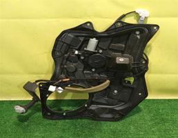 Стеклоподъемник электр. задний правый для Mazda 3 BL 2008  запчасти бу