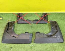 Брызговик (к-кт) для Toyota RAV4 2013  запчасти бу