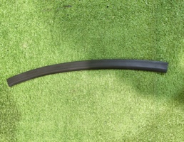 Молдинг стекла для Mitsubishi Outlander XL (CW) 2007  запчасти бу