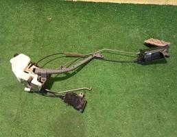 Замок двери передней правой для Mitsubishi Pajero /Montero (V60) 2003  запчасти бу