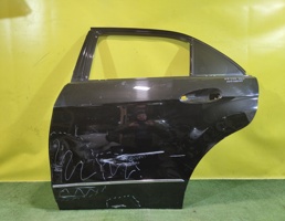 Дверь задняя левая для MERСEDES BENZ E-Class (W212) 2009  запчасти бу
