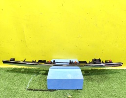 Накладка крышки багажника для MERСEDES BENZ C-Class (W204) 2011  запчасти бу