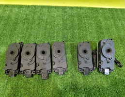 Моторчик заслонки радиатора для BMW X5 G05 2018  запчасти бу