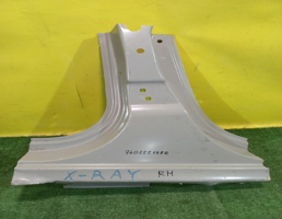 Порог со стойкой правый для Lada X-Ray 2015-  запчасти бу
