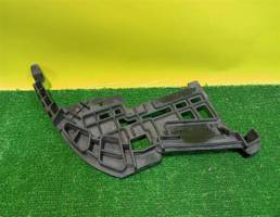 Кронштейн переднего бампера левый для Hyundai Tucson (JM) 2004  запчасти бу