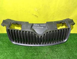 Решетка радиатора для Skoda Fabia 2 2007  запчасти бу