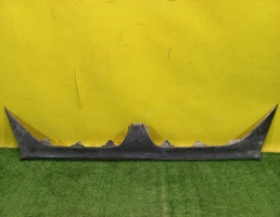 Накладка переднего бампера для BMW X5 G05 2023  запчасти бу