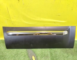 Накладка двери задней правой для Nissan Qashqai (J10) 2006  запчасти бу