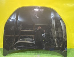 Капот для Lada Vesta 2015-  запчасти бу