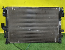 Радиатор основной для Renault Logan 2005  запчасти бу