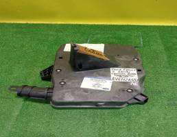 Крышка блока предохранителей для Ford Focus II 2005  запчасти бу