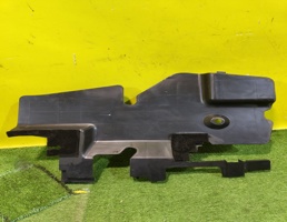 Дефлектор радиатора для Dongfeng DF6 2022  запчасти бу