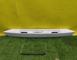 Накладка крышки багажника для Lada Granta FL 2018-  запчасти бу