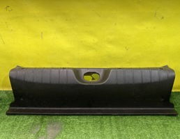 Накладка замка багажника для Lada Vesta 2015-  запчасти бу