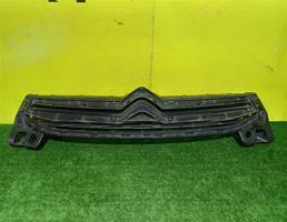 Решетка радиатора для Citroen C-Elysee 2012  запчасти бу