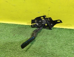 Замок капота для Toyota RAV4 2013  запчасти бу