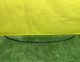 Молдинг лобового стекла для BMW X1 E84 2009  запчасти бу