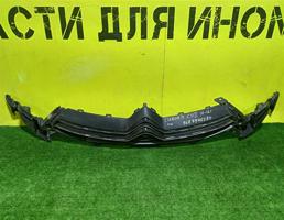 Решетка радиатора для Citroen C4 2010  запчасти бу