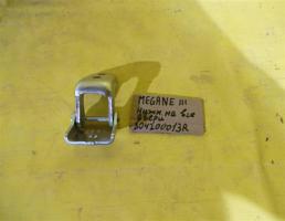 Петля двери для Renault Megane III 2009  запчасти бу