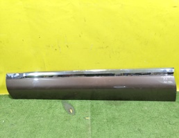 Накладка двери передней левой для Volkswagen Touareg NF 2010  запчасти бу