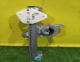 Стеклоподъемник электр. передний левый для Renault Logan 2005  запчасти бу