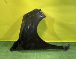 Крыло переднее правое для Lada Vesta 2015-  запчасти бу