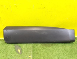 Накладка двери задней левой для Jaguar F-Pace 2015  запчасти бу