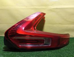 Фонарь задний правый для Volvo XC40 2017  запчасти бу