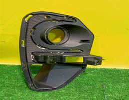 Кронштейн фары противотуманной правой для Kia Sportage 4 QL 2018  запчасти бу