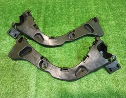 Кронштейн заднего бампера левый для Ford Focus III 2014  запчасти бу