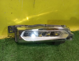 Фара противотуманная правая для BMW X3 G01 2017  запчасти бу