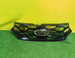 Решетка радиатора для Lada Vesta NG Cross 2022-  запчасти бу