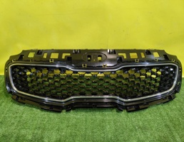 Решетка радиатора для Kia Sportage 4 QL 2016  запчасти бу