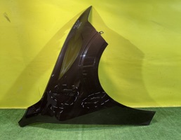 Крыло переднее правое для Volvo XC60 2017  запчасти бу