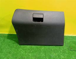 Крышка (дверца) бардачка для Lada Vesta NG 2022-  запчасти бу