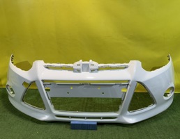 Бампер передний для Ford Focus III 2011  запчасти бу