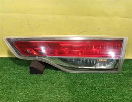 Фонарь задний внутренний правый для Toyota Highlander III 2013  запчасти бу