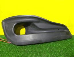 Решетка в бампер правая для Citroen C4 2010  запчасти бу