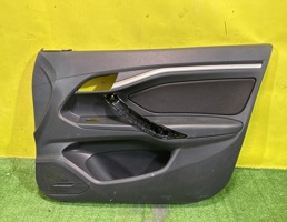 Обшивка двери передней правой для Lada Vesta 2015-  запчасти бу