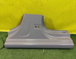 Порог левый для Volkswagen Polo (Sed RUS) 2011  запчасти бу