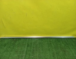 Молдинг стекла для Tank 500 2021  запчасти бу