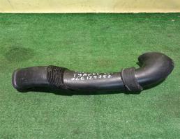 Патрубок воздушного фильтра для Volkswagen Touareg GP 2002  запчасти бу