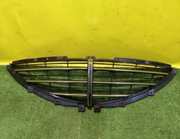 Решетка радиатора для Ssang Yong Actyon 2005  запчасти бу