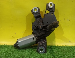 Моторчик стеклоочистителя задний для Volkswagen Tiguan NF 2011  запчасти бу