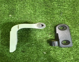 Петля двери задней левой нижняя для BMW X5 G05 2023  запчасти бу