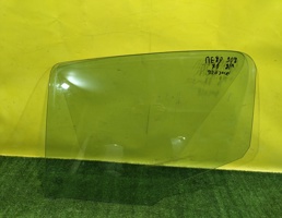 Стекло двери задней левой для Peugeot 308 2007  запчасти бу