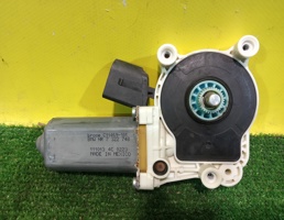 Моторчик стеклоподъемника для BMW X5 F15 2013  запчасти бу